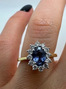 18CT YELLOW GOLD OVAL CUT BLUE SAPPHIRE AND DIAMONDS RING 1.14CT *GG80 - Picture 1 of 11