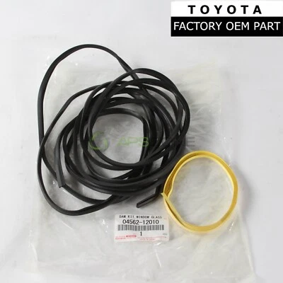 GENUINO TOYOTA RAV4 SIENNA CAMRY ES300 PARABRISAS MOLDURA DE VIDRIO OEM 04562-12010 Foto 1 de 4