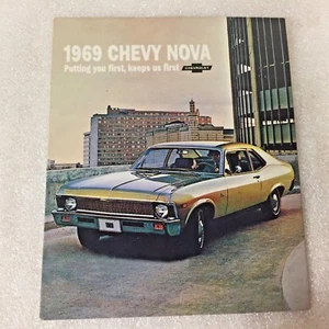 Vtg 1969 Chevy Chevrolet Nova Baseball Card Sized Facts & Figures Card - Picture 1 of 2