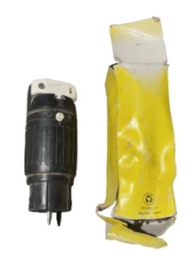 Hubbell Cs8164c 50A Twist-Lock Connector 3P 4W 480Vac Bk/Wt - Picture 1 of 2