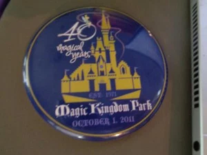 Disney Magic Kingdom Park 40 Years 2011 Castle Button Pin - Picture 1 of 1