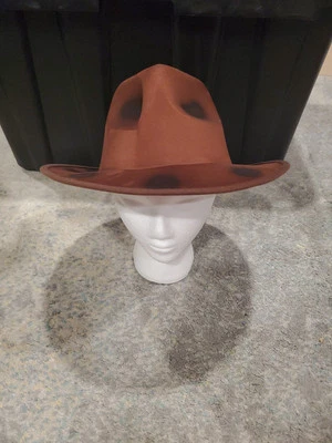 Amscan Costume Co A Nightmare On Elm Street Freddy Krueger Hat (One Size/Brown) - Image 1 of 4
