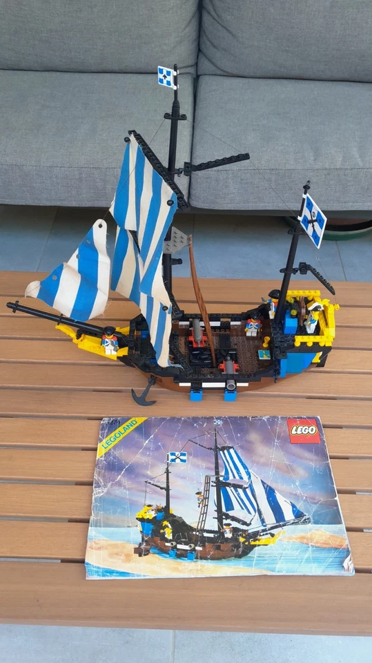 LEGO Pirates #6274 Caribbean Clipper - Vintage 1989 - 99% Complete - NO BOX - image 1 of 4