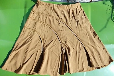 FALDA ESTILO SUSAN GRAVER TALLA 2X PUNTO TOSTADO BORDADO FORRADO ESTAMPADO FLOW 81893 Foto 1 de 4