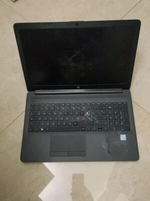 "Notebook HP Pavilion 15 AMD A10 8GB RAM 500GB HD WiFi Webcam – Non Funzionante  - Immagine 1 di 4