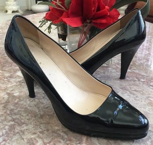 Décolleté Prada nere da donna taglia US6 EURO 36 pelle verniciata tacco slip on