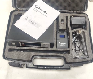 Great Hon GHT-1 Wireless Microphone Dual True Diversity System NWOB - Imagen 1 de 2