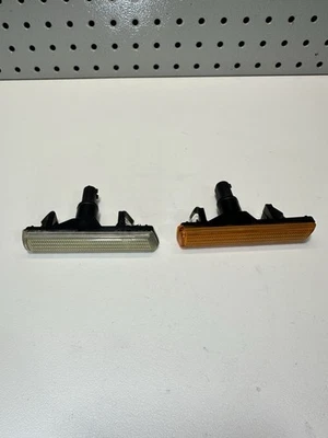 98-01 BMW E38 Turn Signal Light Side Marker Lamp Amber Lens Oem/Aftermarket - Image 1 of 4