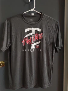 Minnesota Twins Men's XL Short Sleeve Shirt Logo Front Gray Red White Polyester - Picture 1 of 7