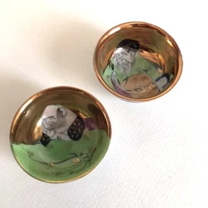 2 SAKE CUP Kutani Kinrande Sake vessels / gods 19th C Meiji era / - Picture 1 of 12