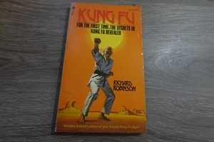 KUNG FU BY RICHARD ROBINSON 1974 VINTAGE PYRAMID BKS MARTIAL ARTS PB - Picture 1 of 3
