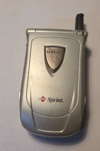 Samsung SCH-8500 1999 Sprint Dual Band Flip Phone Collectors item *Untested* - Afbeelding 1 van 6