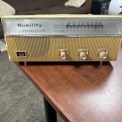 Vintage 1960'S NOBILITY SOLID STATE X100 KC AM Portable Radio Working - Image 1 of 4