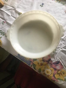 Vtg Pyrex 8 1/2” Milk Glass Pie Plate/Pan # 228 Ovenware USA Mint Condition - Picture 1 of 4