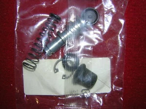 Yamaha RD350LC 1982 Front Master Cylinder Rebuild Kit. Genuine Yamaha. New 17D - Picture 1 of 1