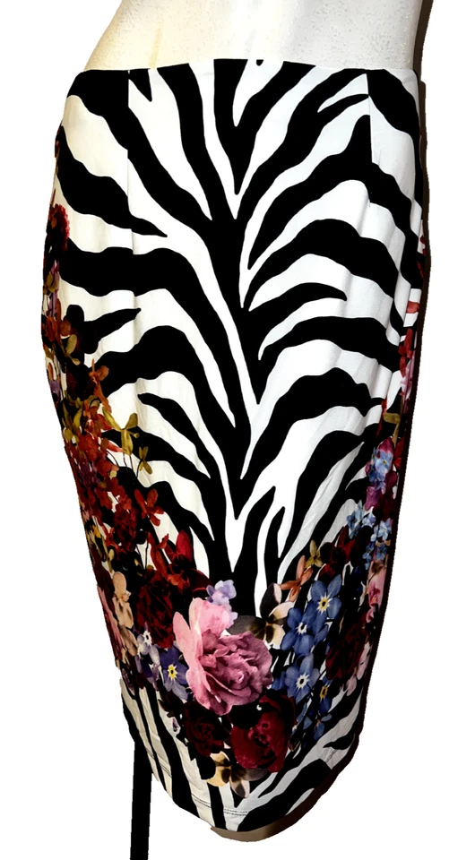 Falda lápiz forrada con estampado floral y animal colorido talla 8 de Boston Propey para mujer Foto 1 de 4