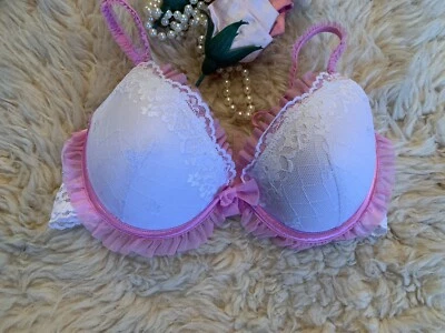 Sujetador Balconette de Encaje Blanco Sin Marca con Volantes Rosa y Lazo 34C UW ¡Hermoso! Foto 1 de 4
