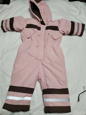 Macacão de neve acolchoado para meninas H & M com capuz destacável. Excelente estado. Tamanho 12 meses. - Imagem 1 de 4