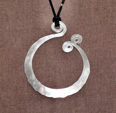 ANTIJOYAS ручной работы ART-2-WEAR кованый алюминий TCHAI ожерелье X-большой SAC53 - Изображение 1 из 4