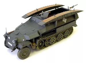 AFV Club Maßstab 1:35 Sd.Kfz.251/7 Ausf C Sturmbrücke Plastik Modellbausatz AF35077 - Bild 1 von 4