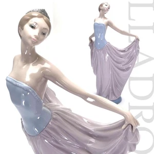 Lladro ragazza danzante 5050 - Foto 1 di 11