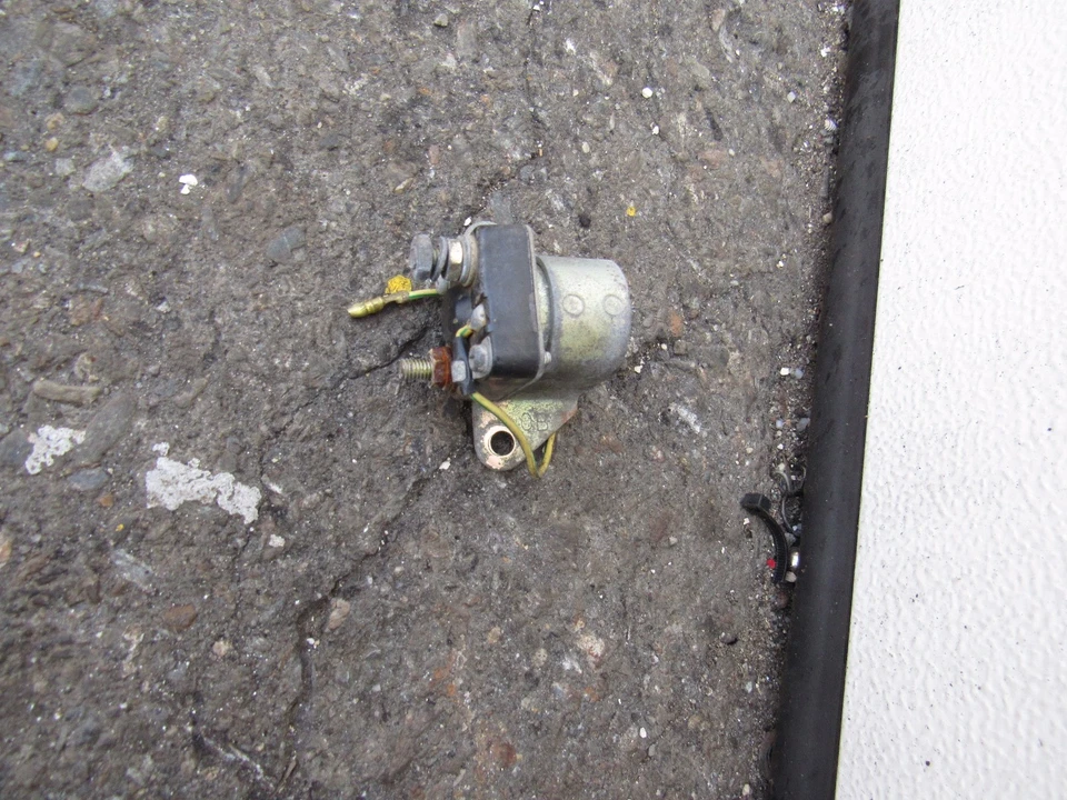 1980 suzuki gs1100 e starter relay solenoid Foto 1 de 1