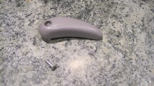 1999 Chevrolet Suburban Truck OEM PASSENGER RIGHT SEAT RECLINE LEVER GRAY - Picture 1 of 3