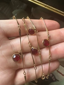 Vintage Dangling Bezel Set Ruby Red Swarovski Crystals Necklace GoldTone 36”Long - Picture 1 of 11