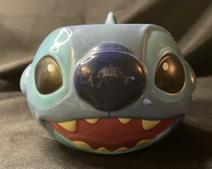 Taza puntada de cerámica para parques Disney 12 oz - Imagen 1 de 7