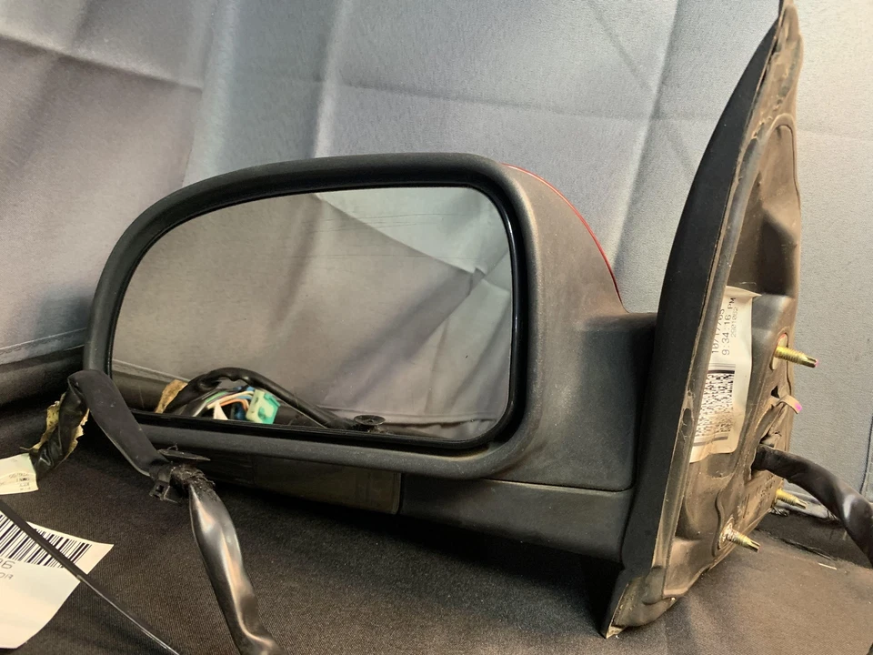 Fits 2006-2007 Saab 9-7x Maroon Left/Driver Door Mirror OEM#:15810881 Foto 1 de 4