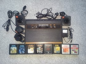 Atari 2600 Console Set With 8 Games Tested and Working See Pics