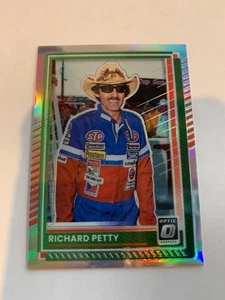 2025 Donruss Optic Racing #19 Richard Petty Silver Prizm - Bild 1 von 2