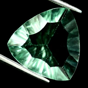 Shola Genuine 9.14 Ct Natural Green Fluorite from China - Picture 1 of 2
