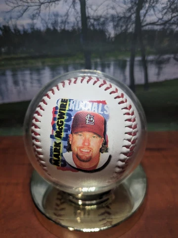 1998 FotoBall Chex Mark McGwire St Louis Cardinals Baseball With Case Cover
