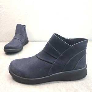 Clarks Cloudsteppers Ankle Boots Size 6.5 Navy Blue Minimalist Comfort Booties - Picture 1 of 11