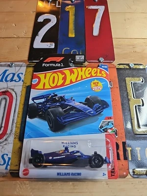 Hot Wheels Williams Racing F1 azul Foto 1 de 3