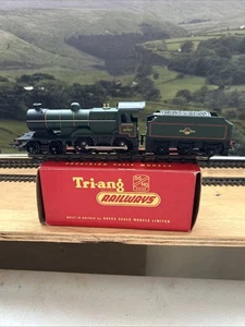 Tri-ang Railways R.350 4-4-0 Class L1 With Tender - Picture 1 of 10