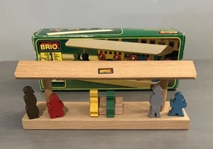 Vintage Brio 33368 Holzeisenbahnsteig mit Bank Personen - Bild 1 von 3