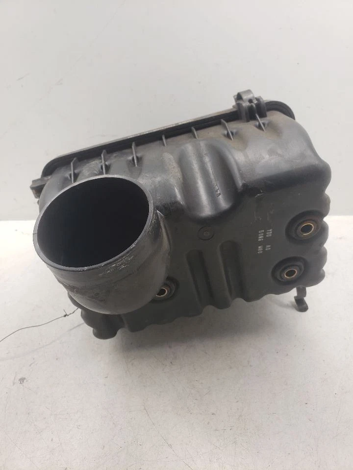 Purificador de ar 2,4L compatível com 01-06 SANTA FE 1428004 - Imagem 1 de 4