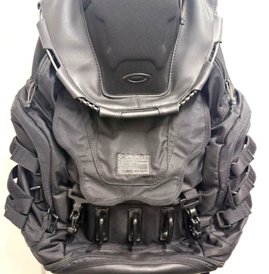 Mochila Oakley Kitchen Frek Stealth negra táctica de nailon PVC 34L repelente al agua Foto 1 de 4