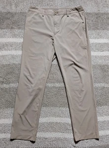 Vineyard Vines Performance Golf Pants Mens 33x30 Khaki Breaker Fairway Athletic - Picture 1 of 8