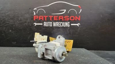 Interruptor de encendido Scion TC 2007 con carcasa de cilindro y llave Foto 1 de 4