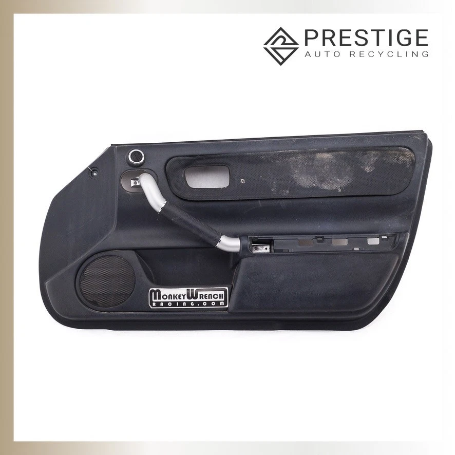 02-2004 TOYOTA MR2 Spyder Door Trim Panel Cover Front Right Black 67610-17620-C0 Foto 1 de 4