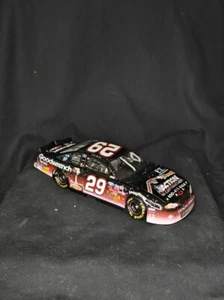 2002 Kevin Harvick #29 GM Goodwrench E.T. Monte Carlo 1/24 Action NASCAR, in Box - Picture 1 of 9