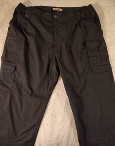 5.11 Tactical Men's 44x32 Stryke Pants Black Cargo Pockets 74273-019 511 Militar - Picture 1 of 16