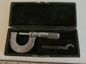 Vintage The L.S. Starrett Co. Micrometer No. 201 Athol, MASS USA in Carry Case - Picture 1 of 5