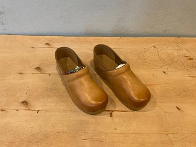 Tamanco feminino Dansko Pro novo sem etiquetas/B, couro desgastado mel, tamanho 10,5 - 11/41 - Imagem 1 de 4