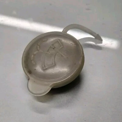 1983-1991 Mitsubishi Montero Raider Rear Window Washing Container Lid - Image 1 of 2