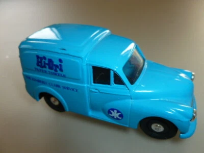 die cast  1/43 corgi MORRIS 1000 VAN -HI DRY -no box - Immagine 1 di 2