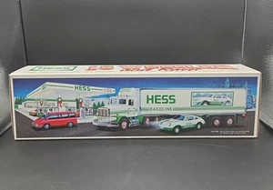 1992 Hess 18 Wheeler And Racer Toy Truck, NEW IN BOX, Old Stock - Picture 1 of 18